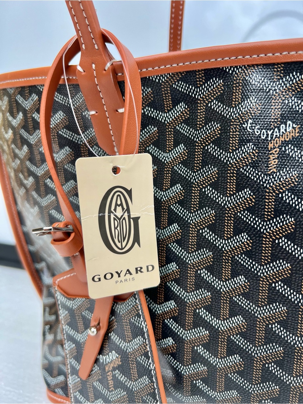 Goyard Tote Bag with Matching Pouch - Picture 7 of 16